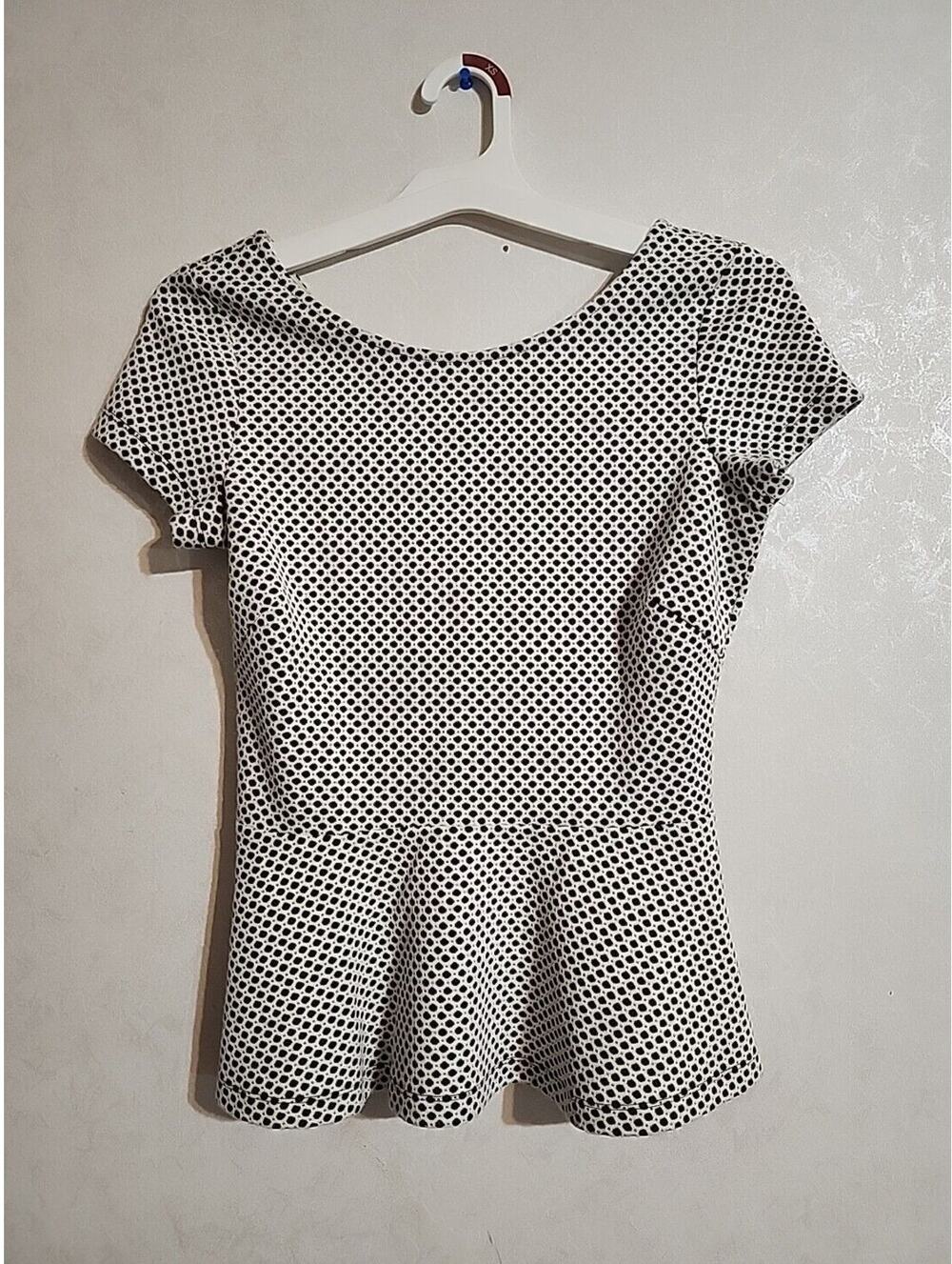 Banana Republic Womens Tunic Top Back Zipper sz O White Black Polka Dots Design